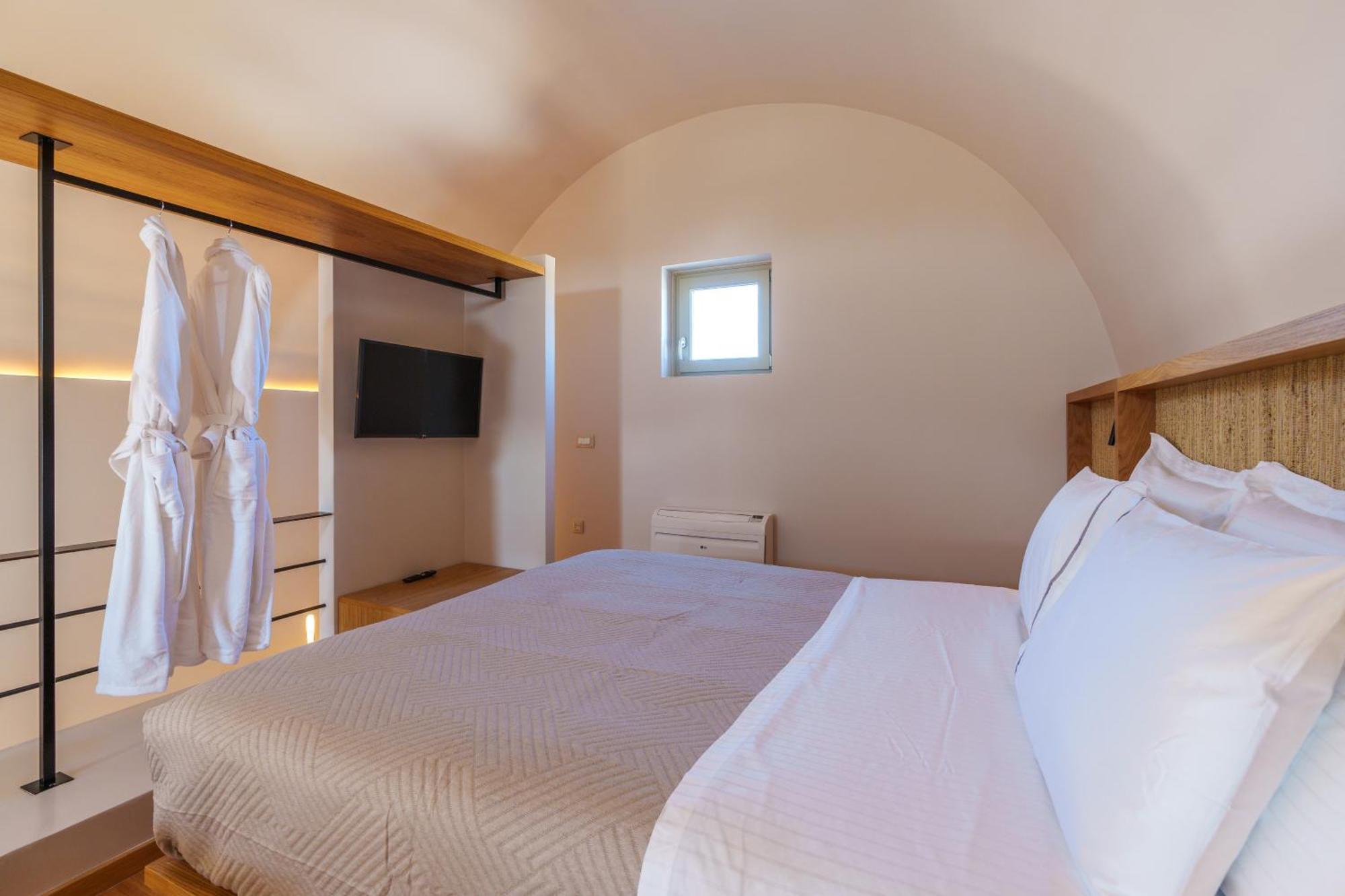 Halo Santorini - Living Experience Villa Karterádosz Kültér fotó