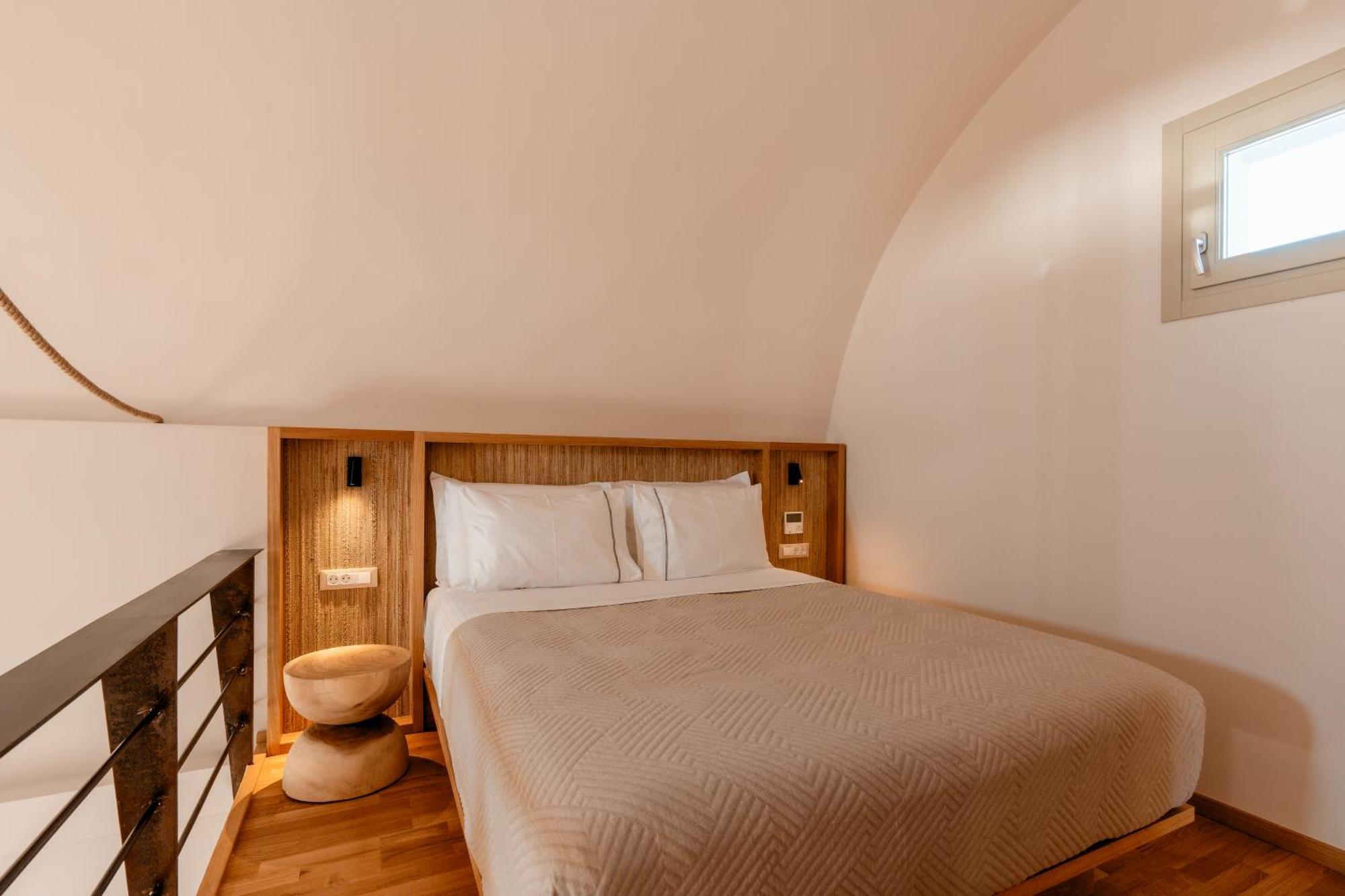 Halo Santorini - Living Experience Villa Karterádosz Kültér fotó